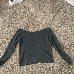 Grey long sleeve shirt